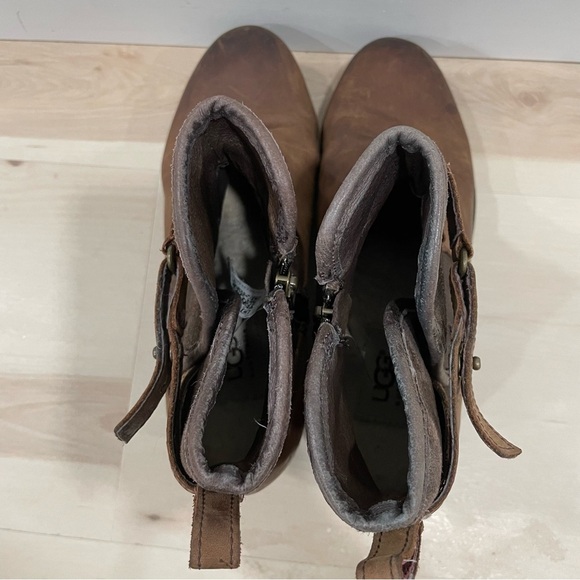 UGG Women's Size 8 Emalie Waterproof Wedge Leather Ankle Booties Brown 1008017 - Picture 7 of 14